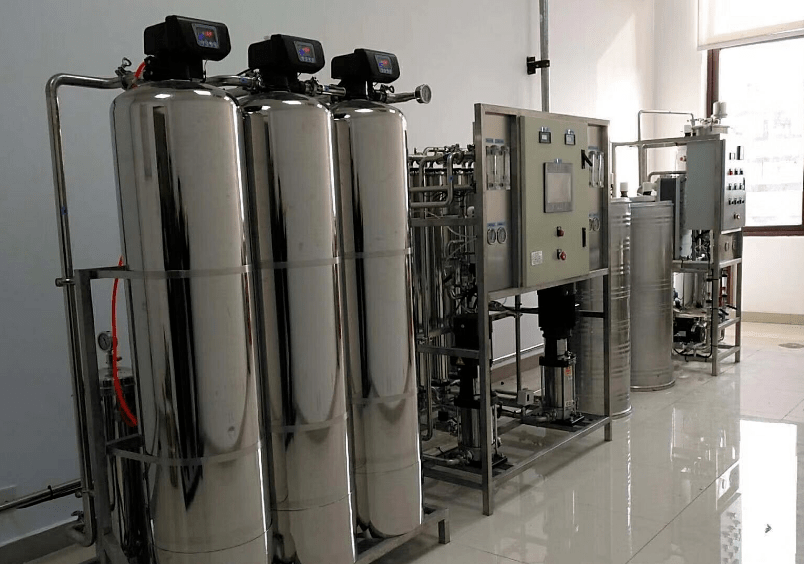 去離子水設備的工藝特點及應用領域: 去離子水設備的工藝特點及應用領域: